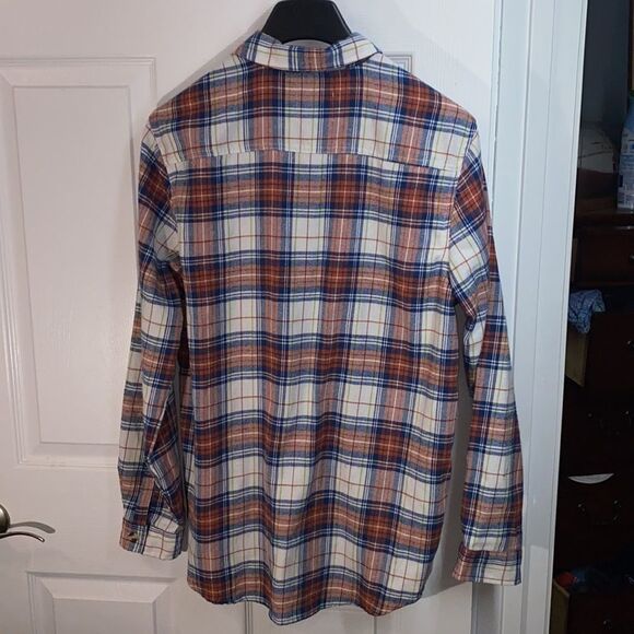 Open Trails Button down shit NWT - Picture 3 of 3